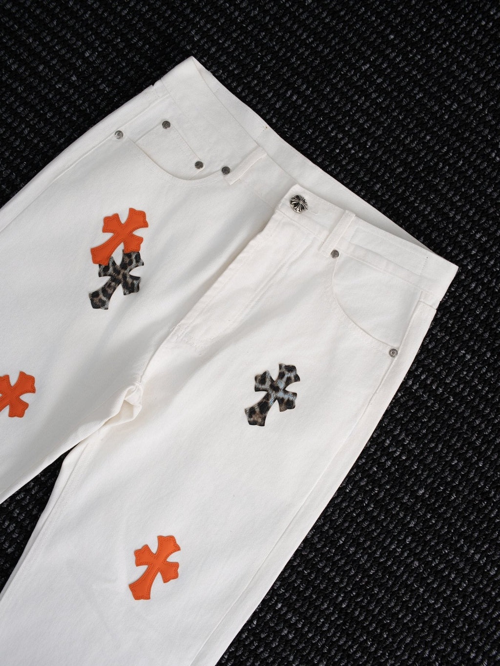 Chrome Hearts Cross Patch White Jeans — detail